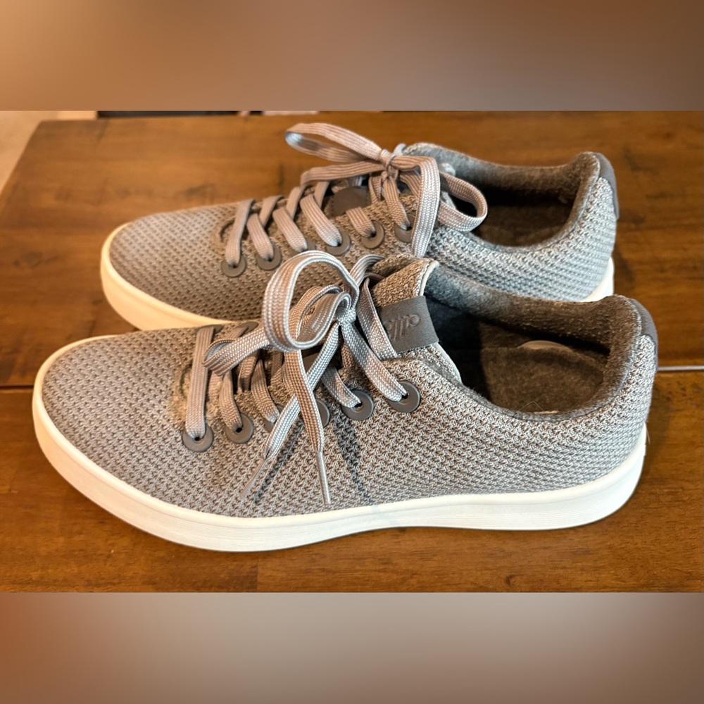 allbirds Women's Cruiser in Medium Grey, size 9